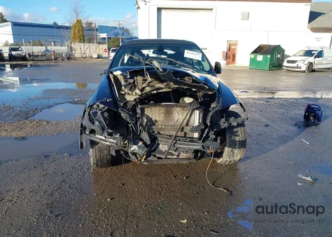 2011 BMW X6 xDrive35I z USA, uszkodzony, nr VIN 5UXFG2C50BLX07169